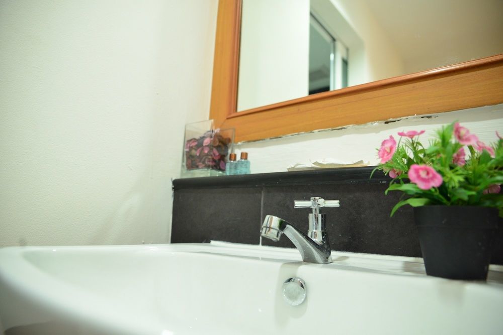 Nrv Place Apart Hotel Bangkok Buitenkant foto